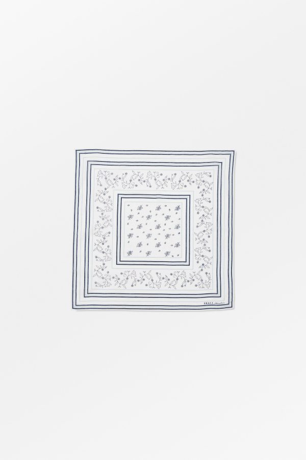 Skall classic scarf 55x55 - Light cream Blue Online